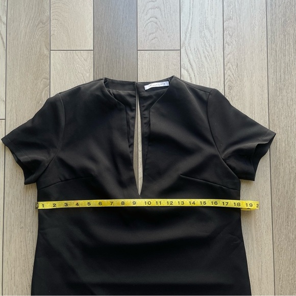 AmyEnjoyLife Elegant Black Dress - Picture 4 of 7